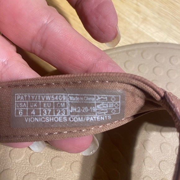 Ladies “VIONIC” Sandals - Picture 4 of 4